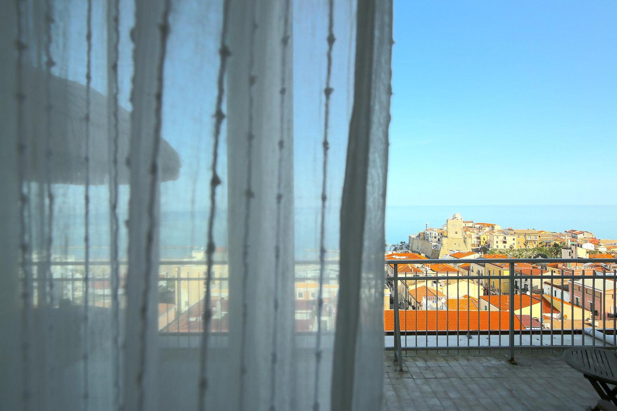 Appartement Tra Cielo E Mare Vista Panoramica à Termoli Extérieur photo